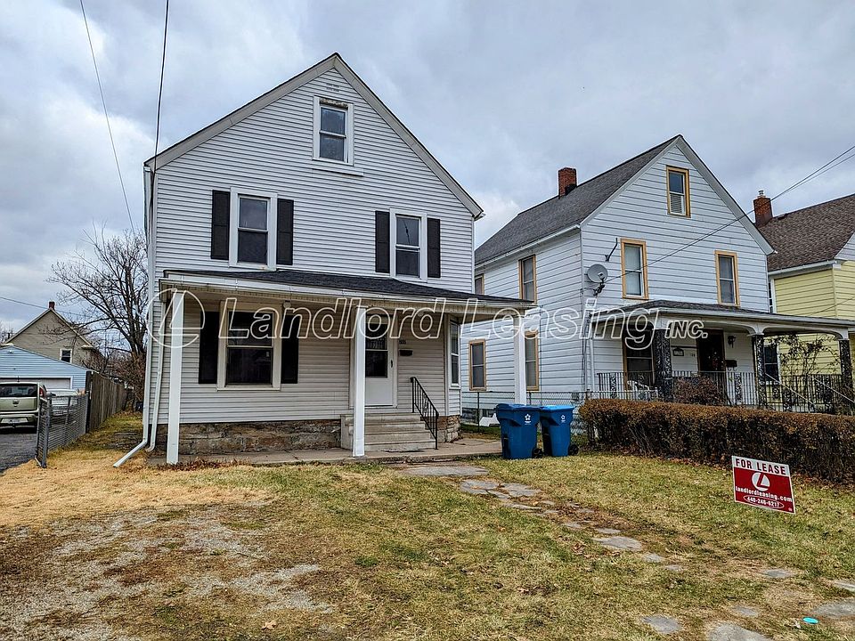1st image of 202 W 27th St