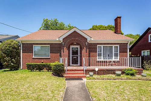 110 Gordon St Photo 1