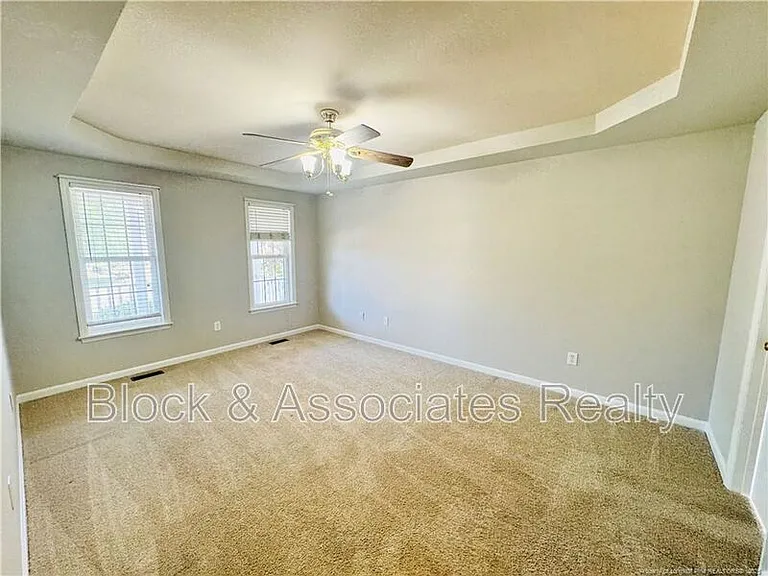 109 Vail Ct — Photo 8