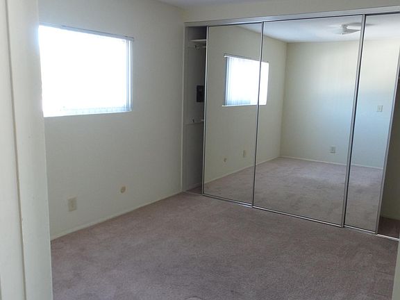 5th image of 936 Diamond St #8