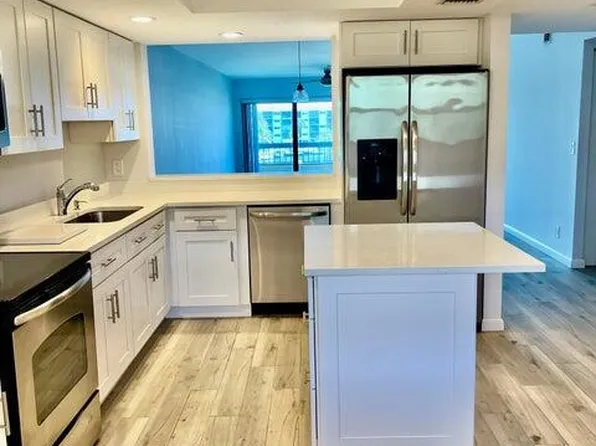 1030 Us Highway 1 #302, North Palm Beach, FL 33408