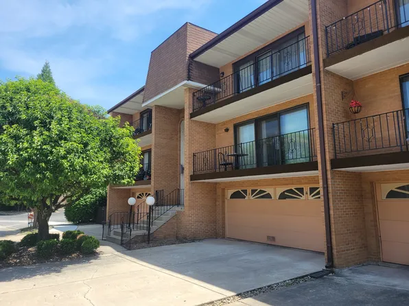 4021 W 93rd Pl APT 1W, Oak Lawn, IL 60453