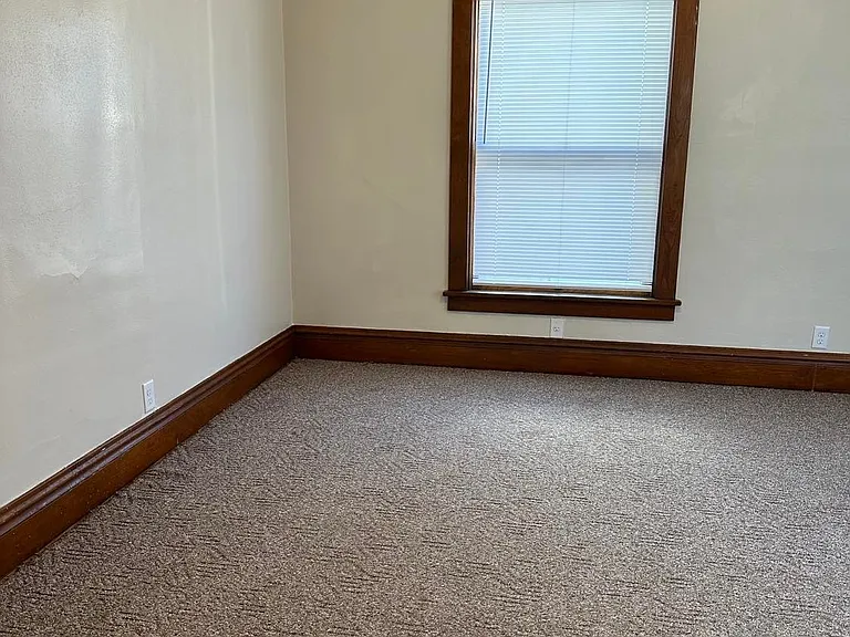 306 E Nuckols St #1 — Photo 13