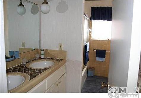 5th image of 10205 Aggie Ct
