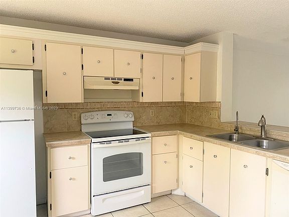 2nd image of 5190 S University Dr
