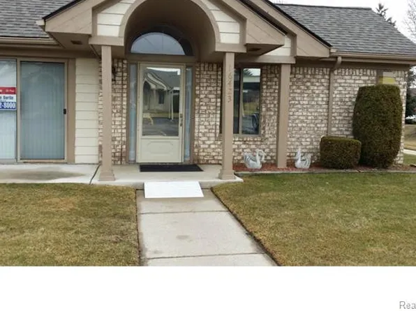 16357 Clarkson Rd, Fraser, MI 48026