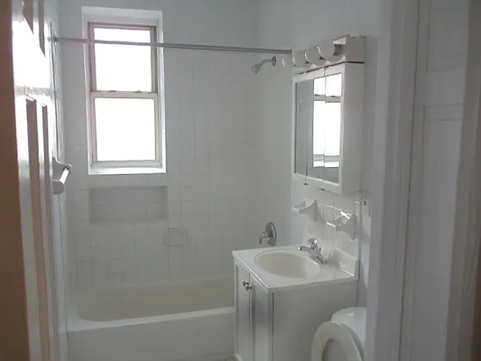 Rented by Lions Share Inc. | media 36