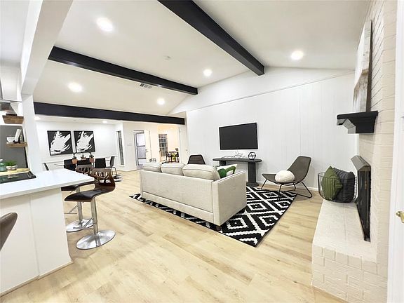 3rd image of 12911 Westella Drive
