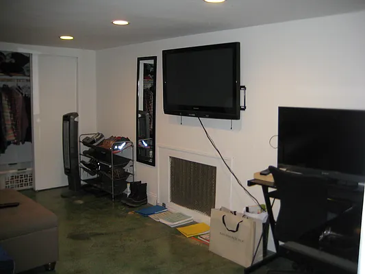 Rented by Magnone Real Estate | media 44