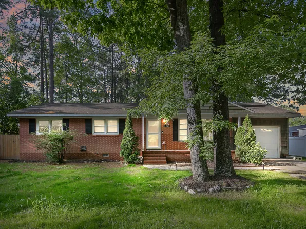 3427 Rogers Dr, Fayetteville, NC 28303