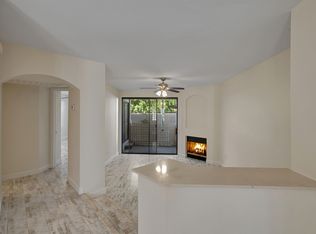 3235 E Camelback Rd UNIT 122, Phoenix, AZ 85018