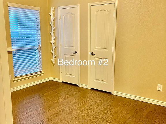 2nd image of 713 Lake Sierra Way