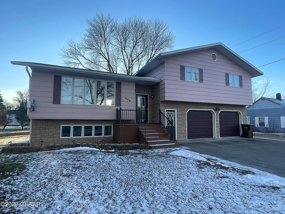 242 W Stutsman St, Pembina, ND 58271 Zillow
