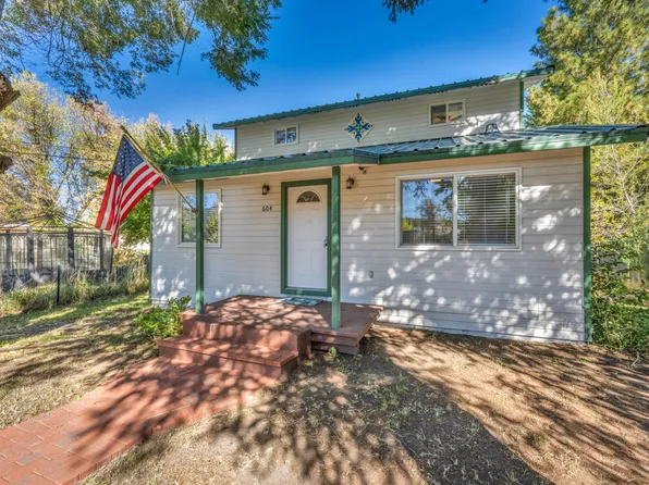604 Pine St, Loyalton, CA 96118
