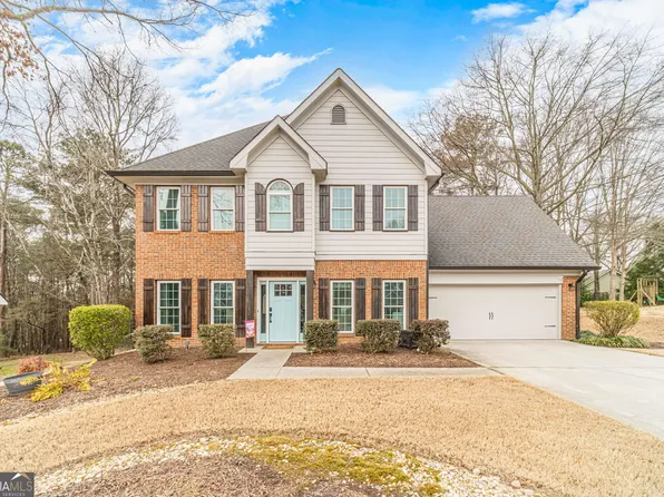 2240 Emerald Dr, Loganville, GA 30052