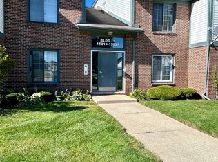 15212 Ashley Ct #2, Macomb, MI 48044