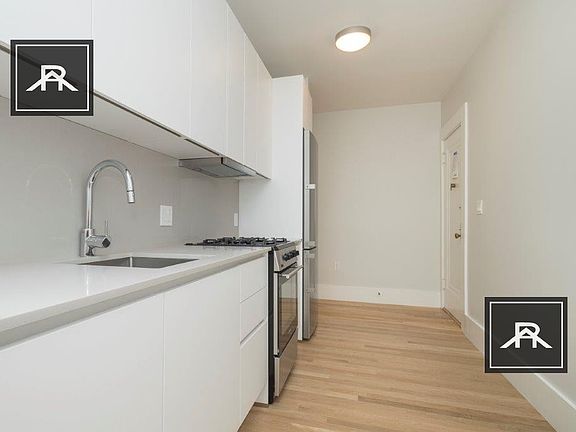 2nd image of 290 Chestnut Hill Ave #4
