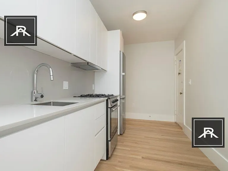 290 Chestnut Hill Ave #4 — Photo 2