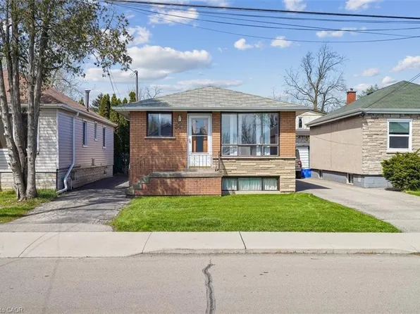 547 Quebec St, Hamilton, ON L8H 6V3
