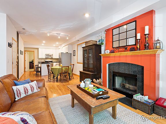 Kitchen/Living Room