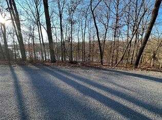 10 Wagon Creek Loop, Creal Springs, IL 62922