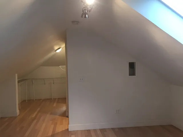 450 N Tuttle Ct — Photo 21
