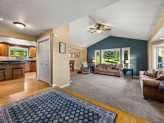 4th image of 6715 Linda Vista Blvd