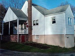 2nd image of 326 W Mercer St
