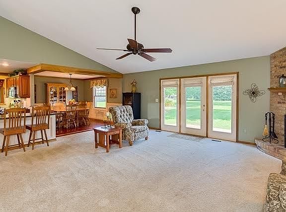 5th image of 1680 Mallard Cove Dr