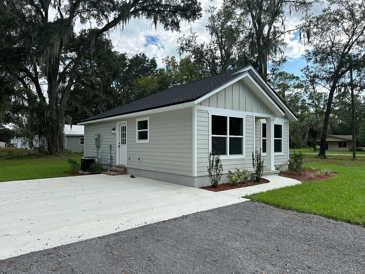 2 bed, 850 sqft, $1,450 — Photo 3