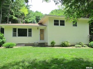 8218 78th Ave W, Milan, IL 61264