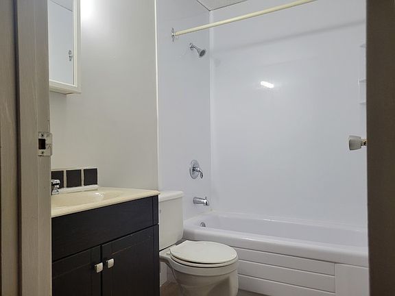 2nd image of 5812 57th Ave #303