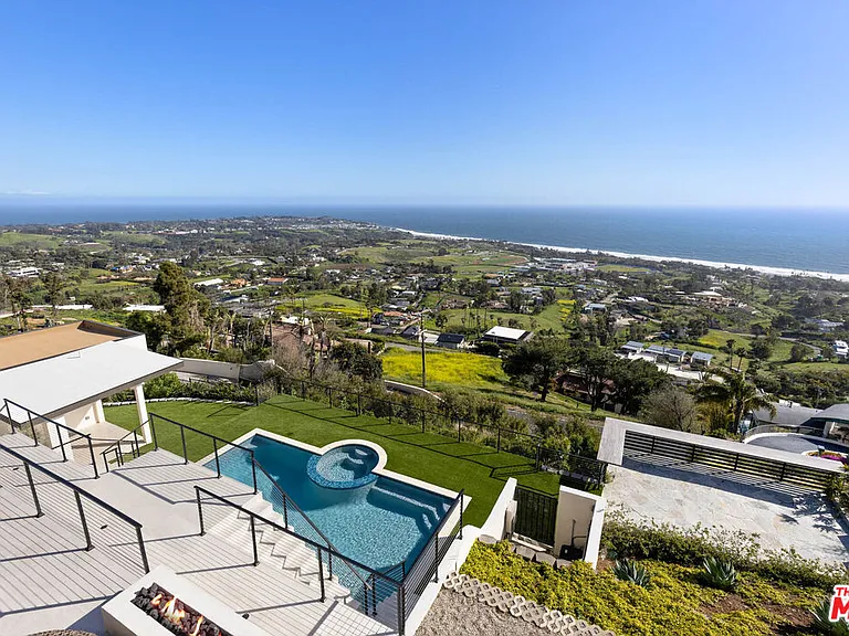 5366 Horizon Dr — Photo 15