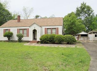 33 Barton St, Blakely, GA 39823