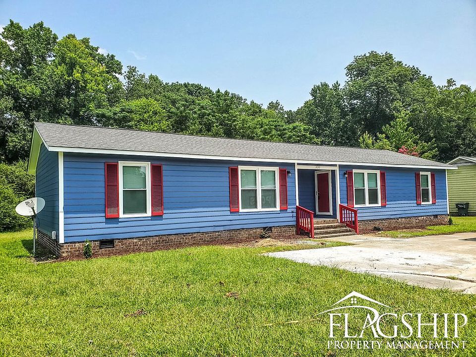 1st image of 303B Alice Dr