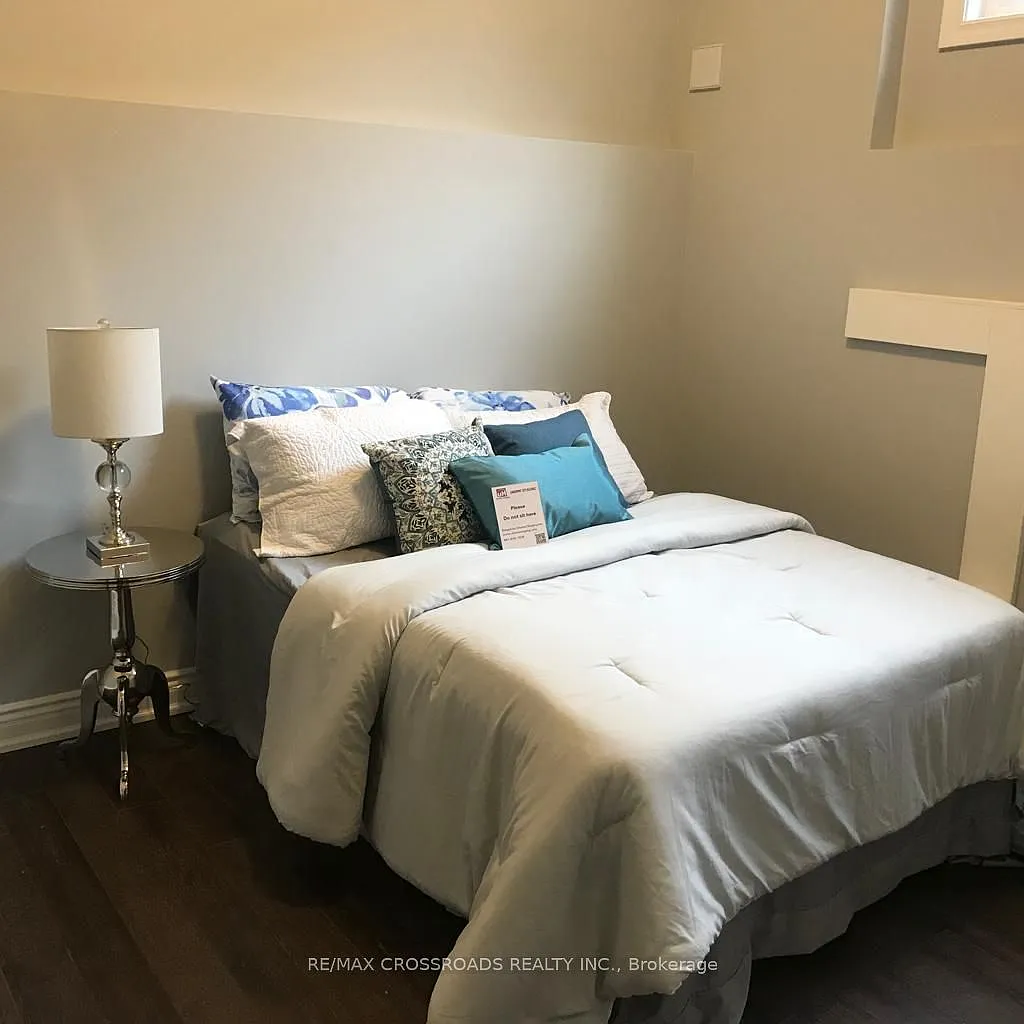 2 bed, $1,800 — Photo 4