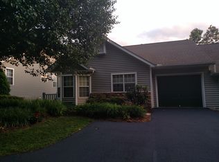 260 Laurel Park Pl, Hendersonville, NC 28791