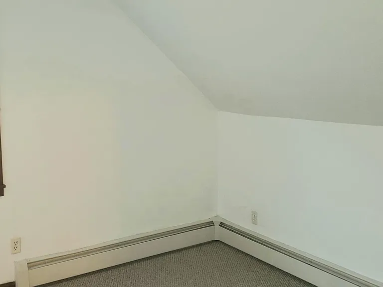 75 South St — Photo 13