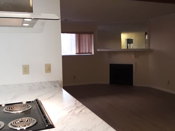 5th image of 3855 Montgomery Blvd NE APT 1101
