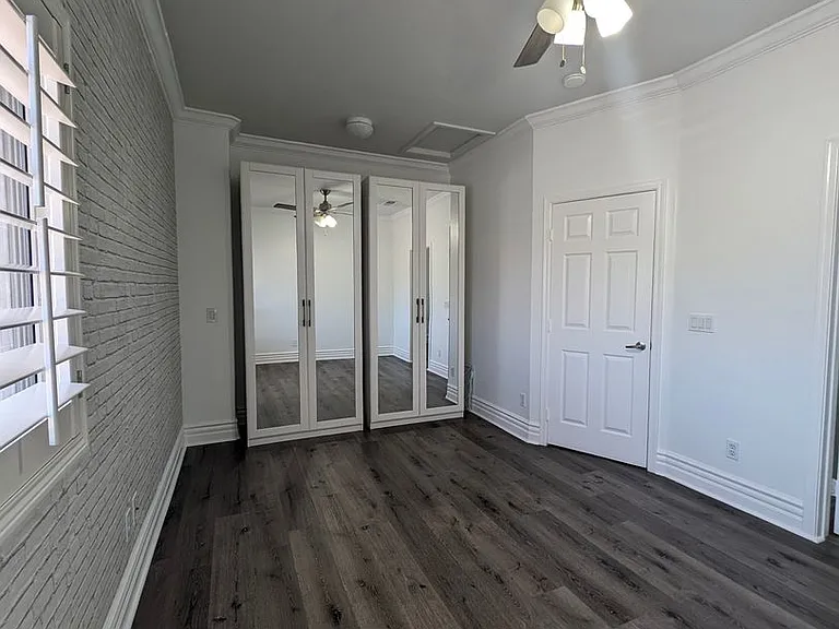 650 W Kent Pl — Photo 39