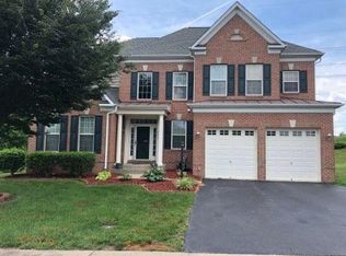 16475 Boatswain Cir, Woodbridge, VA 22191