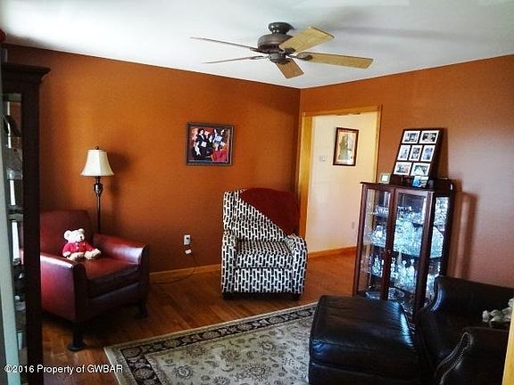 music rooo=m or living room