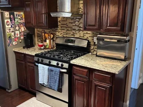 747 Pino Way, Salinas, CA 93905