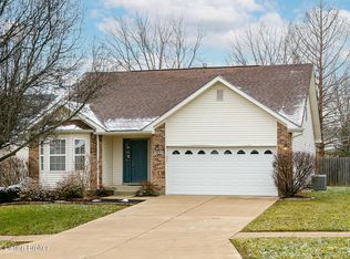 10909 Shady Hollow Dr, Louisville, KY 40241