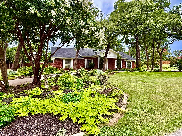 5100 Oak Timbers Ct — Photo 11
