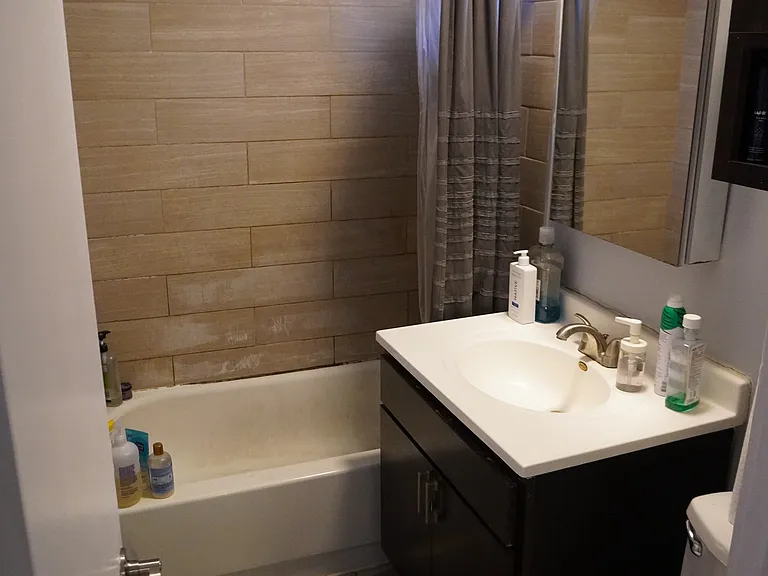 3249-51 N Damen Ave #3251-2 — Photo 27