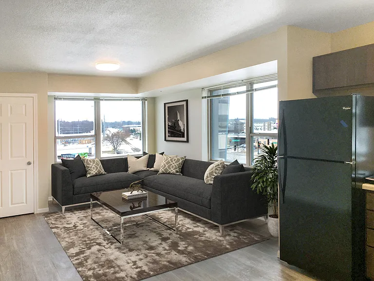 1st Avenue Flats — Photo 32