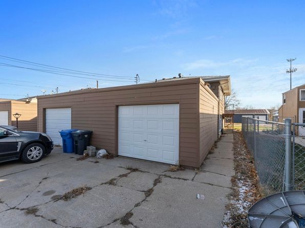 sioux-falls-south-dakota-85832935 picture