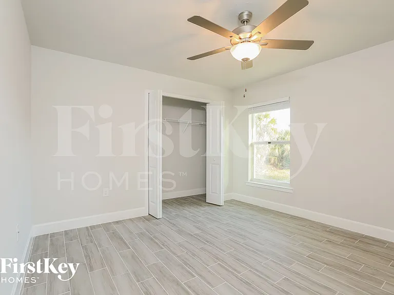 6148 Hellman Ave — Photo 11