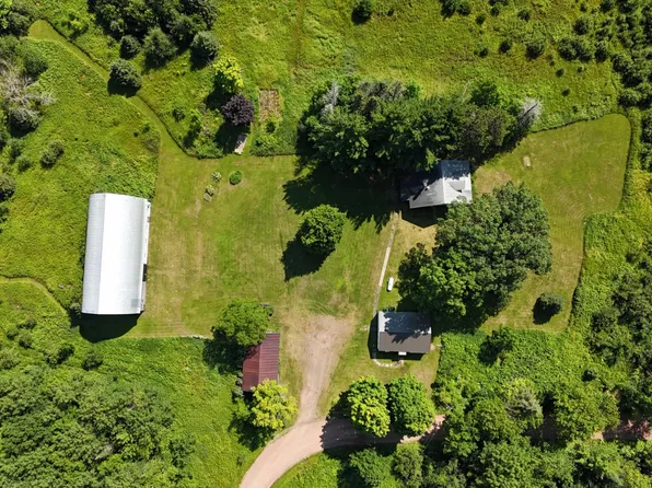 14488 Johnson Lake Rd, Bruce Crossing, MI 49912